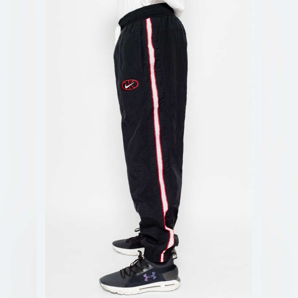 Nike Men's Black 90's Throwback Woven pants with grey and Red Stripe